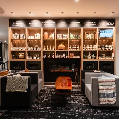 ホテル Mercure Grenoble メラン