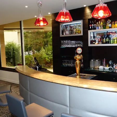 Mercure Grenoble Отель