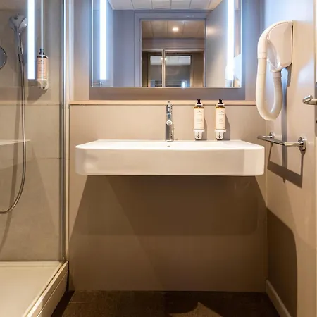 Mercure Grenoble Hotel 4*