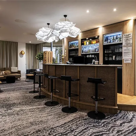 Отель Mercure Grenoble