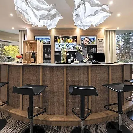 Mercure Grenoble ホテル メラン