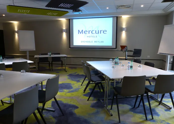 Mercure Grenoble 호텔