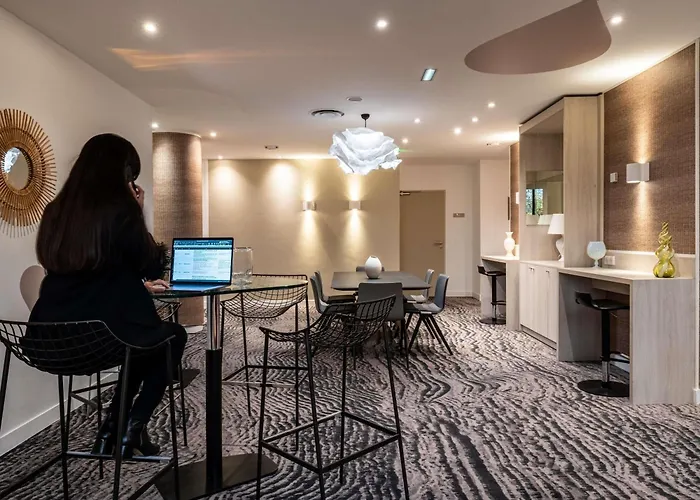 Mercure Grenoble 4* 메일랑
